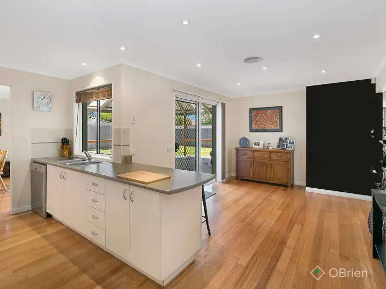 Fifth view of Homely house listing, 1 Wisteria Court, Skye VIC 3977