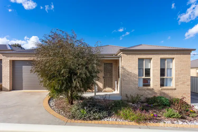 2/79 Kirkwood Road, Eaglehawk VIC 3556