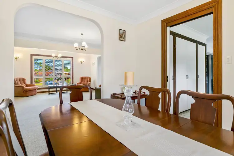 Sixth view of Homely house listing, 12 Earlsfield Court, Carindale QLD 4152