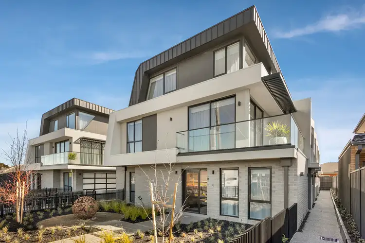 Main view of Homely townhouse listing, 6/19-21 Matthews Avenue, Airport West VIC 3042
