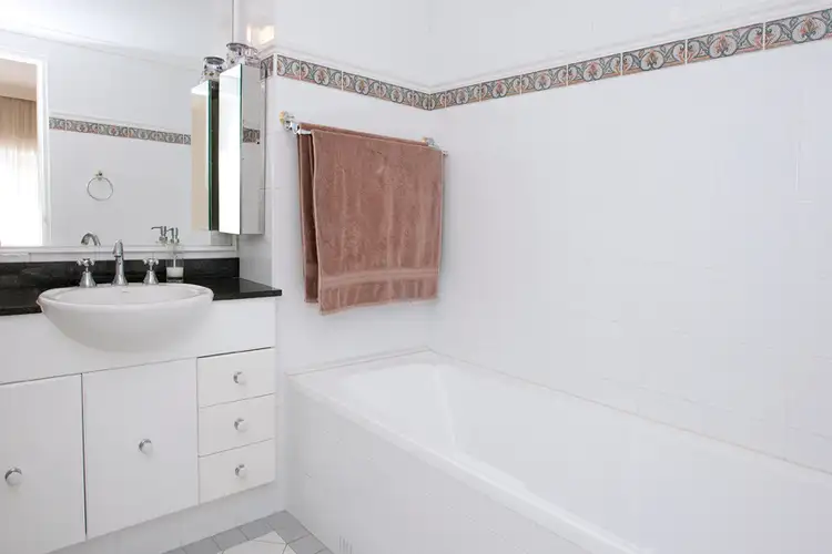 Fifth view of Homely unit listing, 13/3 Rosebery Place, Balmain NSW 2041