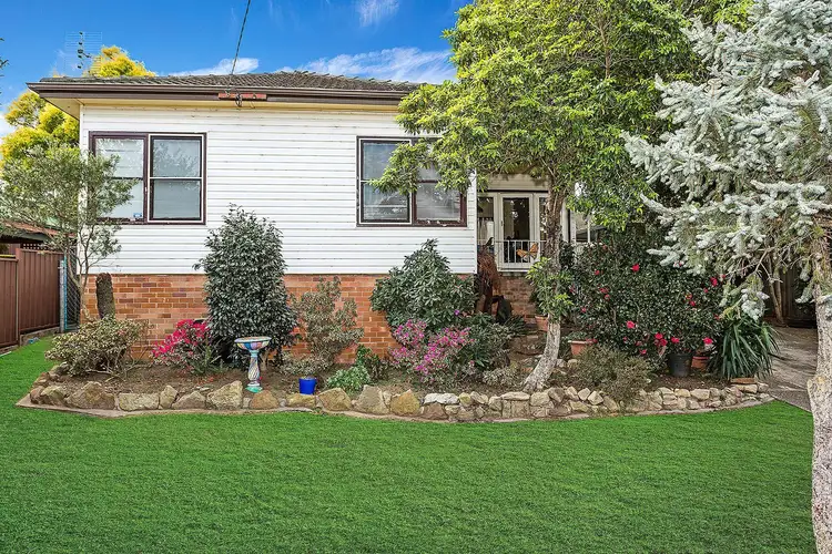 Main view of Homely house listing, 6 Stanley Avenue, Farmborough Heights NSW 2526