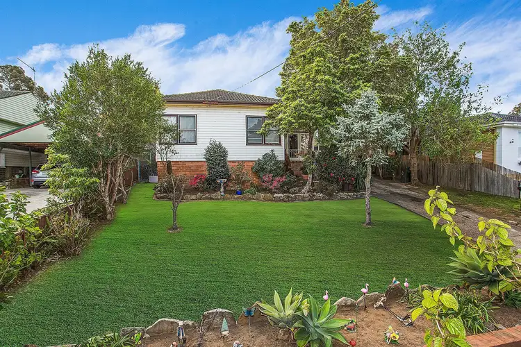 Sixth view of Homely house listing, 6 Stanley Avenue, Farmborough Heights NSW 2526