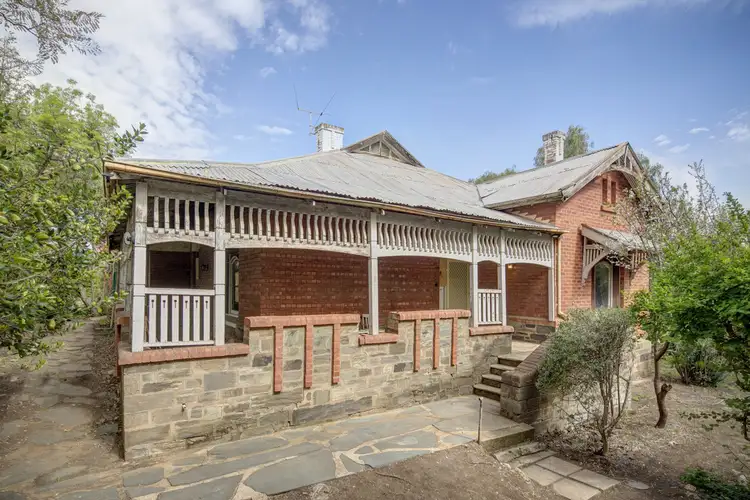 86 Sixth Avenue, St Peters SA 5069