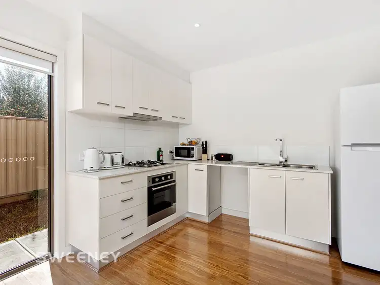 Third view of Homely townhouse listing, 2/71 Oberon Avenue, St Albans VIC 3021