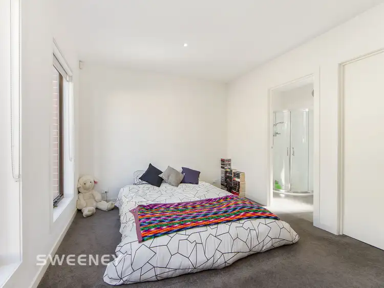 Fourth view of Homely townhouse listing, 2/71 Oberon Avenue, St Albans VIC 3021