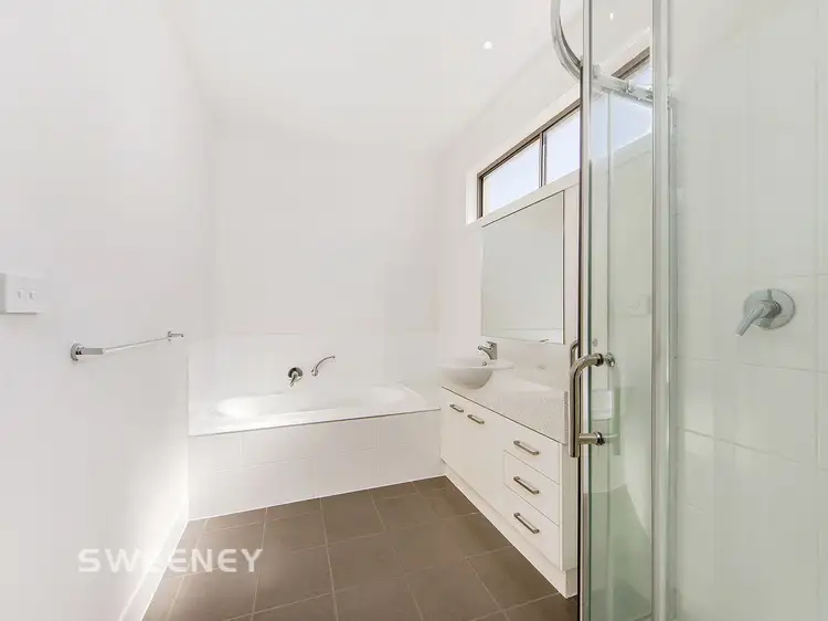 Fifth view of Homely townhouse listing, 2/71 Oberon Avenue, St Albans VIC 3021