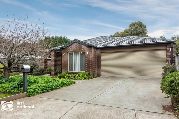 14 Main Street, Romsey VIC 3434