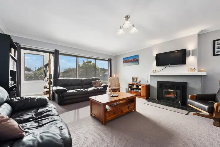 16 Smith Street, Ulverstone TAS 7315
