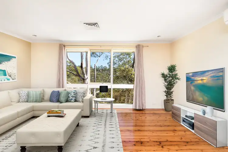24 Geraldton Place, Yarrawarrah NSW 2233