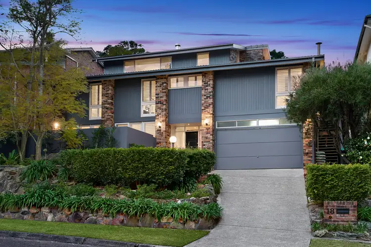 18 Hoddle Crescent, Davidson NSW 2085
