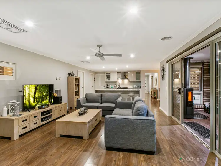 Fourth view of Homely house listing, 3 Briant Court, Narre Warren South VIC 3805