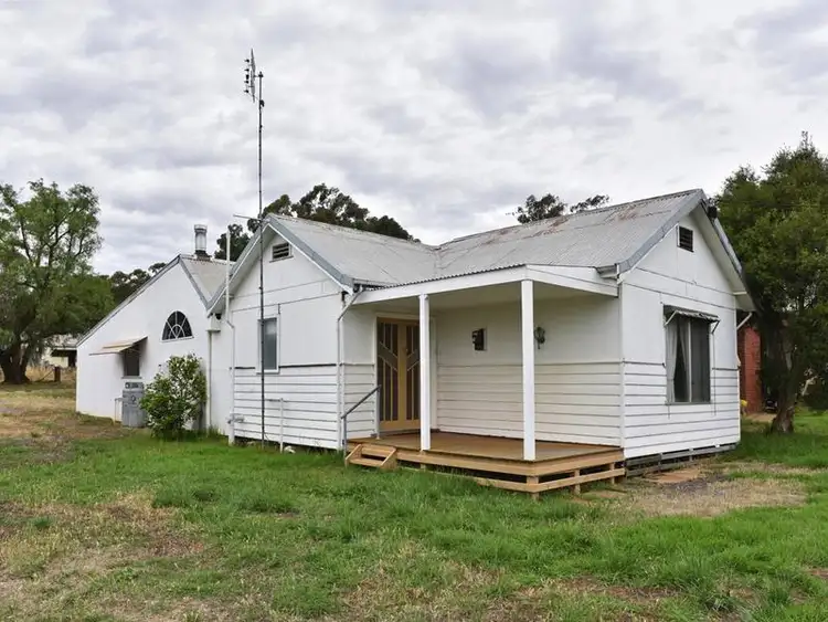 Second view of Homely rural property listing, 7 Reef Street, Wedderburn VIC 3518