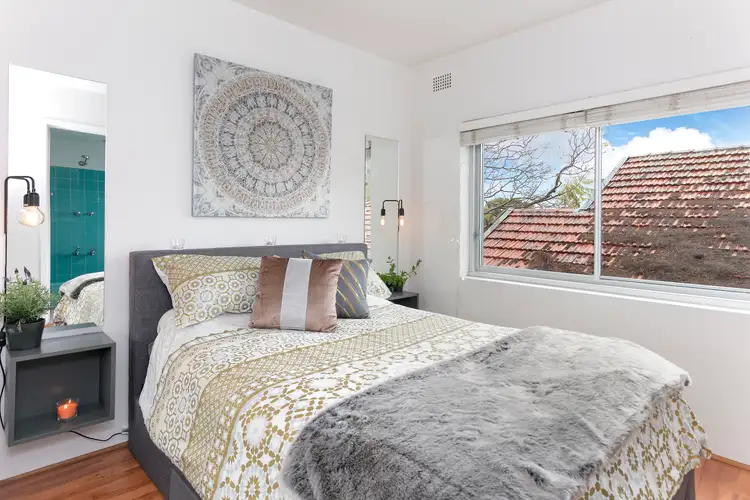 2/17 Mitchell Road, Mosman NSW 2088