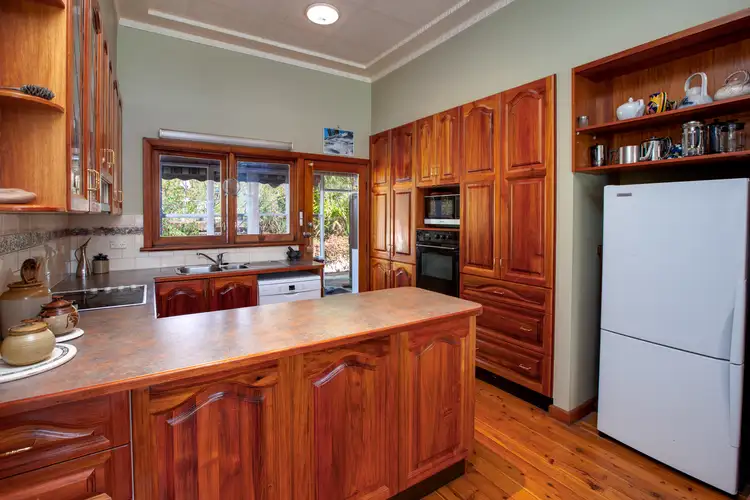 Fourth view of Homely house listing, 34 Queen Elizabeth Drive, Tallangatta VIC 3700