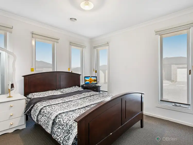 Second view of Homely house listing, 37 Renlik Circuit, Cranbourne North VIC 3977