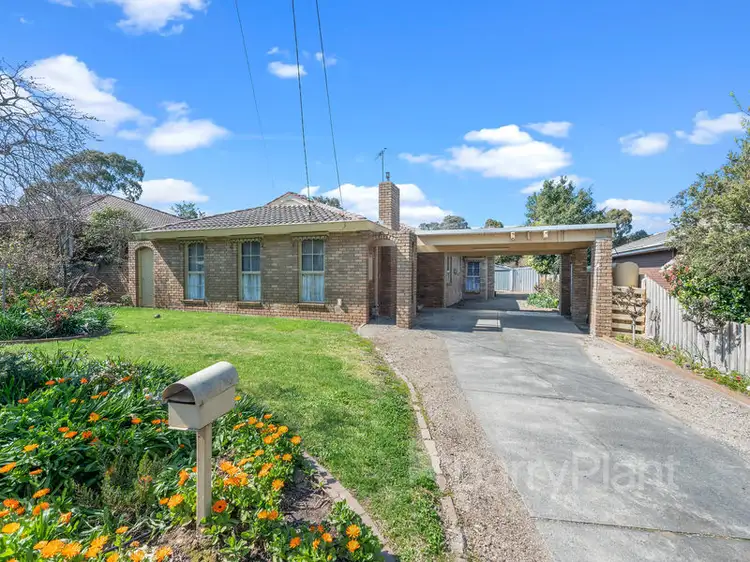 6 Pindari Drive, Bayswater VIC 3153