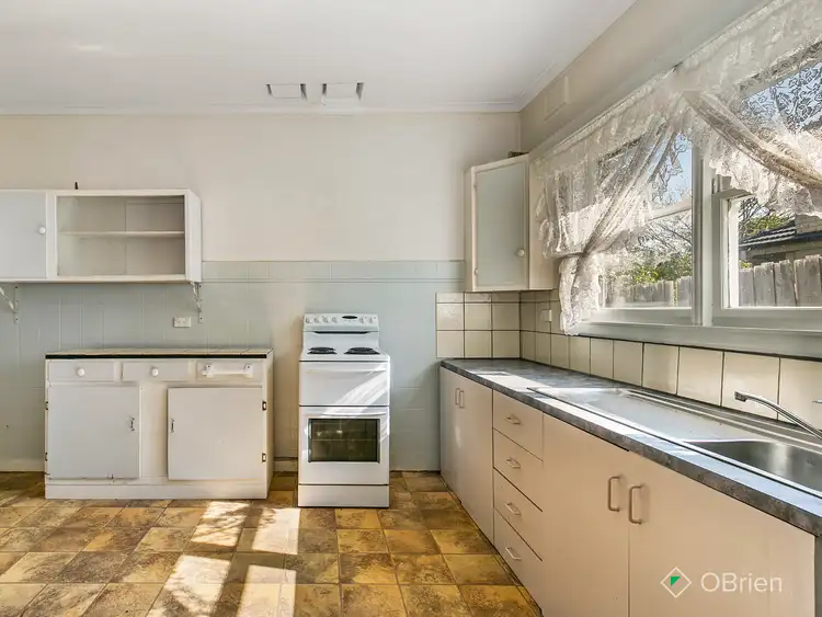 Fourth view of Homely house listing, 2 Ashleigh Avenue, Frankston VIC 3199
