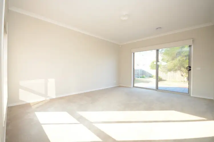 Sixth view of Homely house listing, 8 Lowe Court, Eastwood VIC 3875