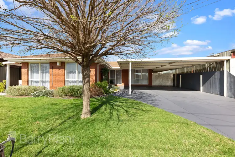 13 Tarlee Drive, Albanvale VIC 3021
