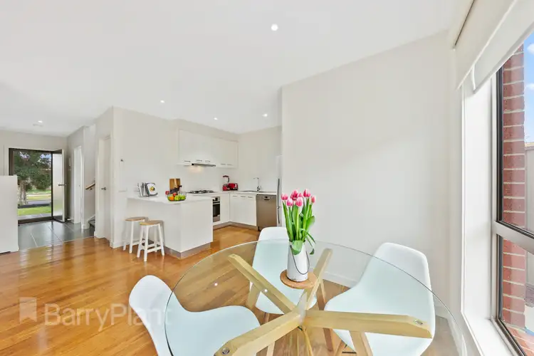 Fifth view of Homely townhouse listing, 1/71 Oberon Avenue, St Albans VIC 3021