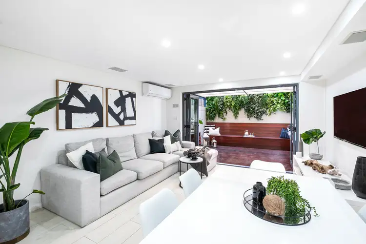 208/296-300 Kingsway, Caringbah NSW 2229