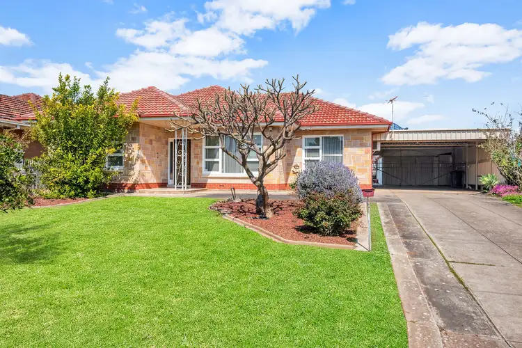 10 Ellythorp Avenue
