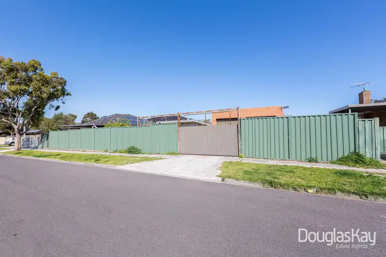 Sixth view of Homely house listing, 25 Douglas Avenue, St Albans VIC 3021
