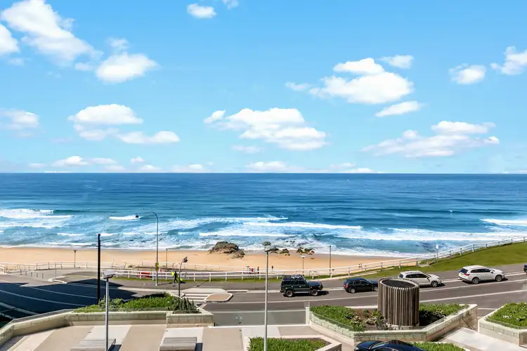 310/75 Shortland Esplanade, Newcastle NSW 2300