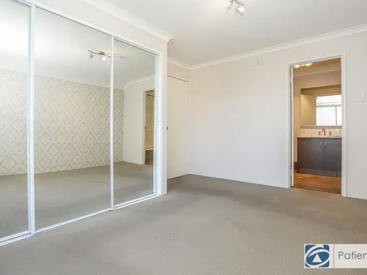 Sixth view of Homely house listing, 44 Collanda Circuit, Carramar WA 6031