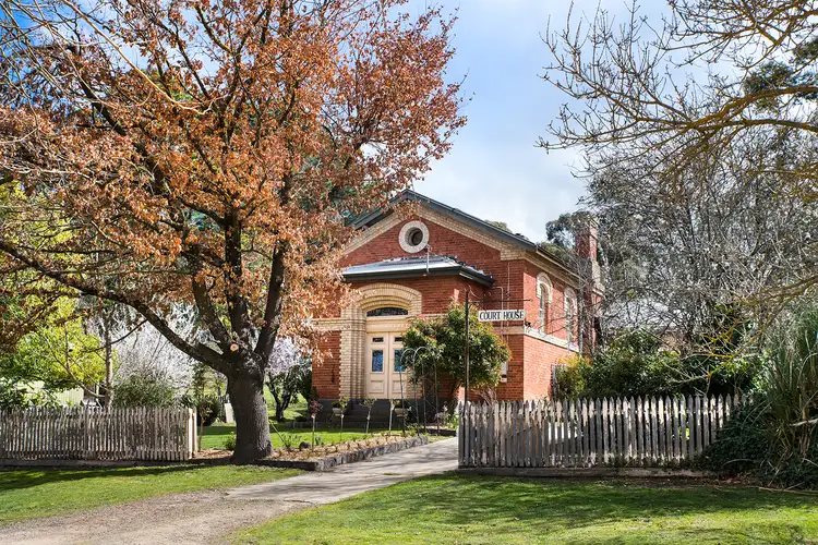 7 Faraday Street, Taradale VIC 3447