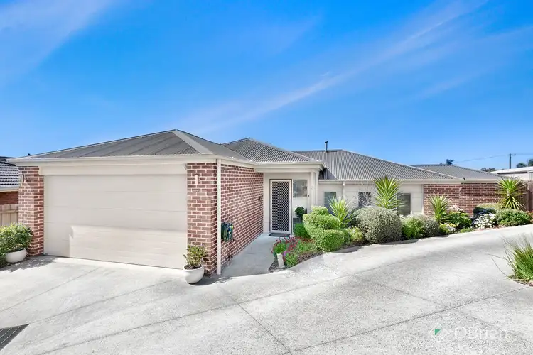 2/6 Conway Court, Somerville VIC 3912