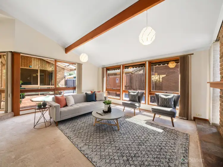 Second view of Homely house listing, 39 Warrawee Circuit, Frankston VIC 3199