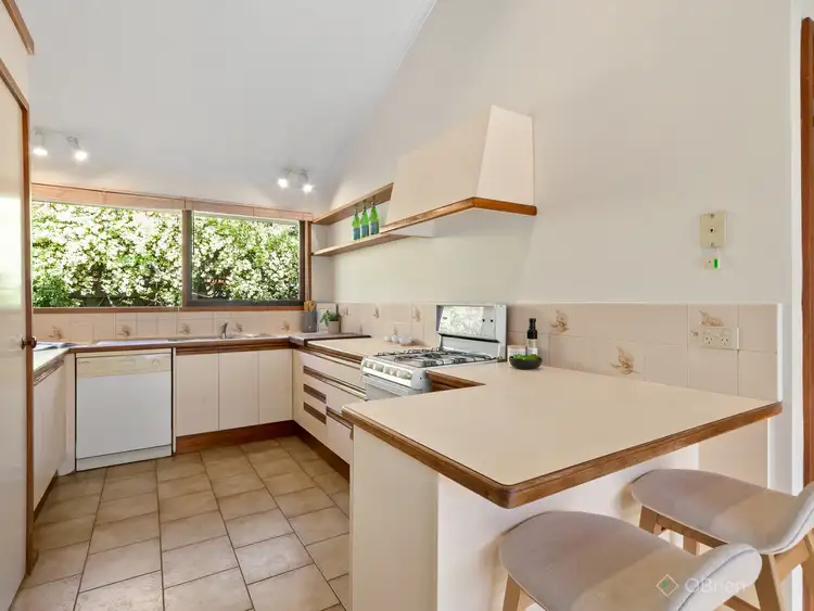 Fifth view of Homely house listing, 39 Warrawee Circuit, Frankston VIC 3199