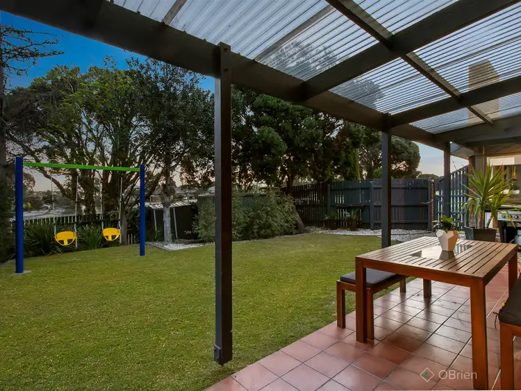 Fifth view of Homely house listing, 2 Highrise Court, Narre Warren VIC 3805