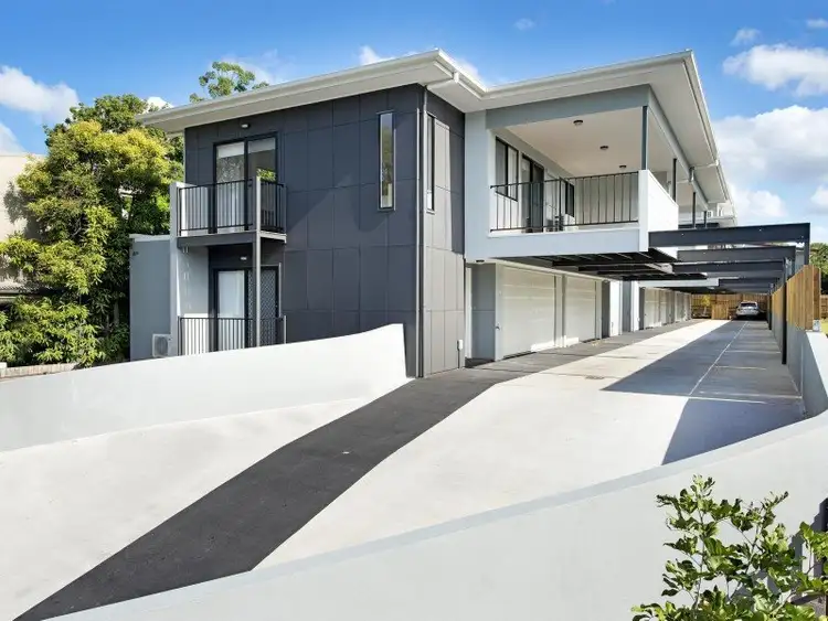 Sixth view of Homely townhouse listing, 1/125 Ekibin Road, Annerley QLD 4103