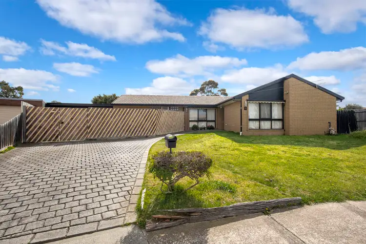 9 Seville Court, Meadow Heights VIC 3048