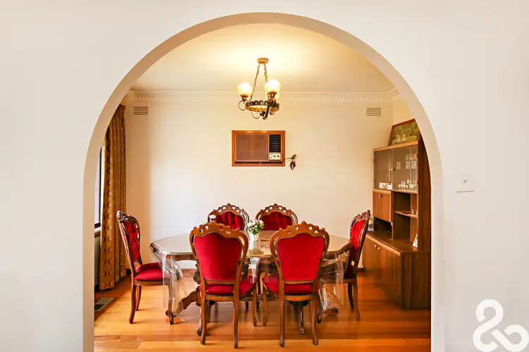 Fifth view of Homely house listing, 2 Lockton Avenue, Reservoir VIC 3073