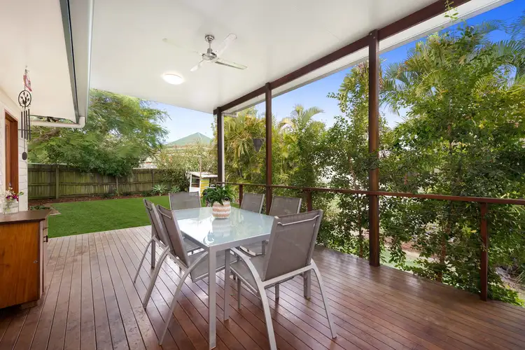 12 Dundee Street, Holland Park QLD 4121