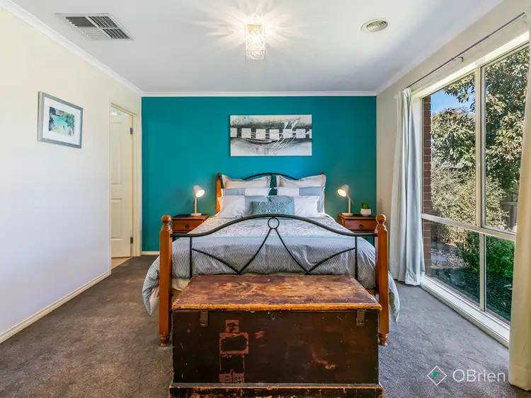 Sixth view of Homely house listing, 8 Mulga Place, Carrum Downs VIC 3201