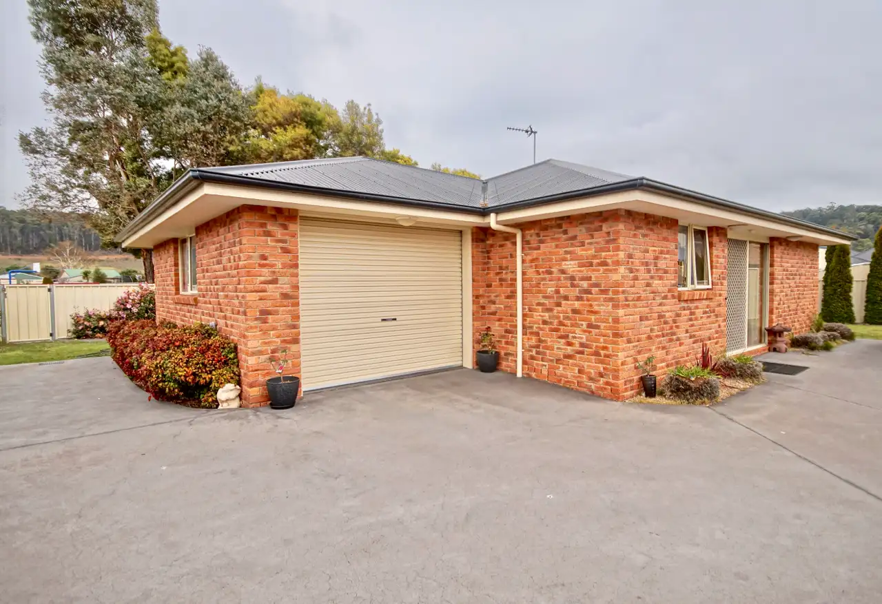 Main view of Homely unit listing, 2/7-9 Poynton Close, Turners Beach TAS 7315