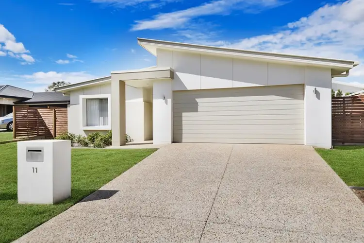 11 Griffin Place