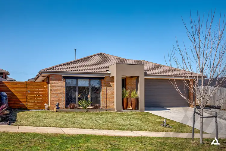 Main view of Homely house listing, 28 Buscombe Crescent, Drouin VIC 3818