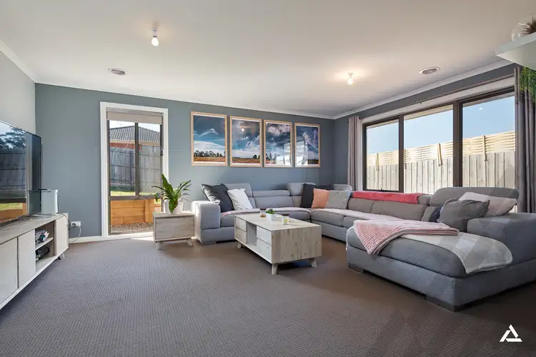 Second view of Homely house listing, 28 Buscombe Crescent, Drouin VIC 3818