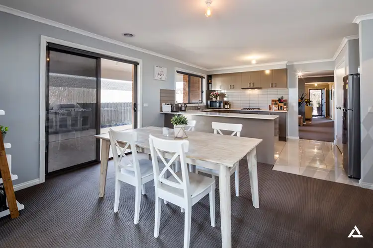 Fifth view of Homely house listing, 28 Buscombe Crescent, Drouin VIC 3818
