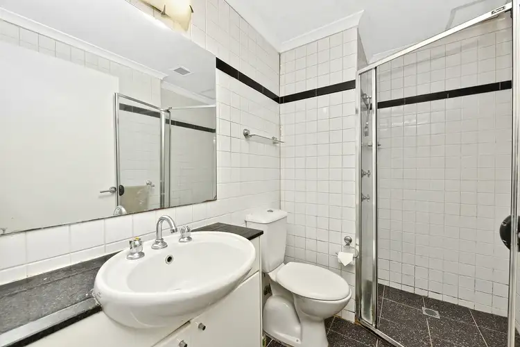Fifth view of Homely studio listing, 32/1 Dwyer Street, Chippendale NSW 2008