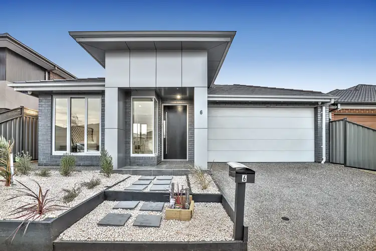 6 Emblem Way, Craigieburn VIC 3064