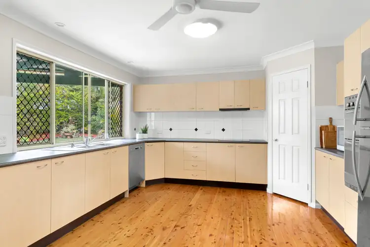 Fifth view of Homely house listing, 33 Delacroix Place, Mackenzie QLD 4156