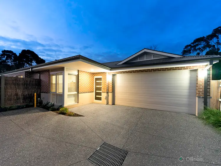 Main view of Homely unit listing, 4/8 Castlegate Place, Berwick VIC 3806