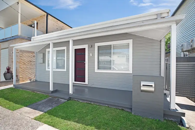 6 Cleary Street, Hamilton NSW 2303